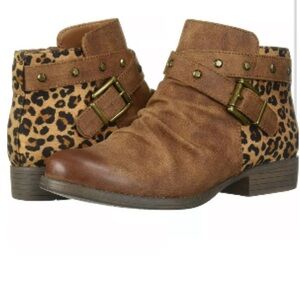 White Mountain Tan Suede Ankle Boots with Leopard Print Heel